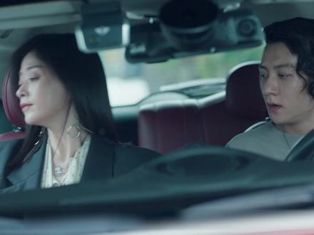 王子文、刘宇宁、蒋欣《玫瑰丛生》 瑜带着阿修一起去看鸾鸾的话剧#玫瑰丛生 #玫瑰丛生设定这块给到夯