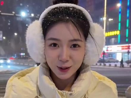 seendance2.0使用教来了,1分钟学会使用seedance2.0打造各种短句以及高质量的视频, 一张图秒变视频,新手请直接收藏 Seedance 2.0、即梦2.0、AI视频生成、文生视频、图生视频、AI动画、猫叫醒瞌睡生ai视频制作教程#Seedance2.0 即梦seedance2.0 即梦seedance2.0怎么使用 即梦
seedance2.0提示词 即梦seedance2.0生成视频 即梦
seedance2.0入口 AI特效、高清视频、4K视频、动态壁纸、AI绘画转视频、一键生成、零门槛、保姆级教程#AI分身戏精大赛 #我的AI分身杀疯了 #即梦AI #seedance2