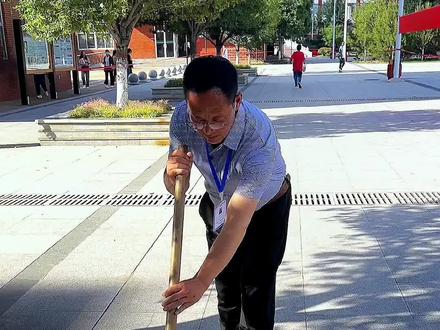 高考倒计时1天!最后一次为2023届考生写🈲️区了,㊗️愿学子们都梦想成真!
#维护国考权威 #维护考试公平 #维护考生权益 #保障考点安全 #栾川一高