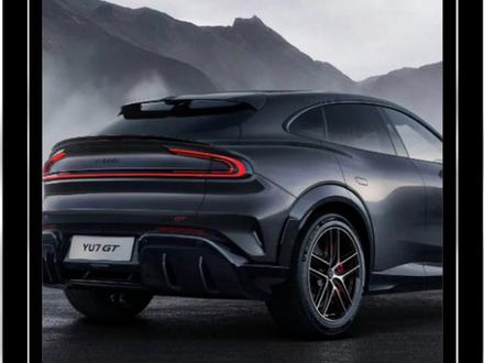 友商:你的意思是,为了造个车,他还特地写了首歌?#小米YU7GT #小米YU7 #小米#小米YU7GT媒体真车实测