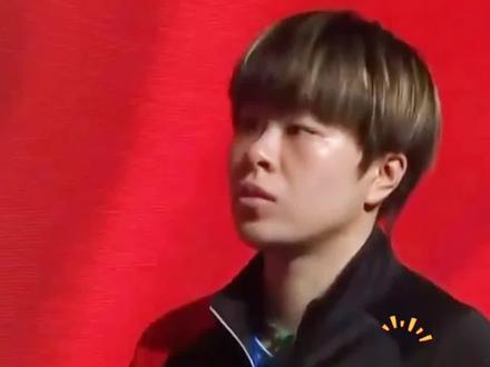 迪姐出来“炸街”咯!#新加坡大满贯 #王艺迪 #帅气新发型