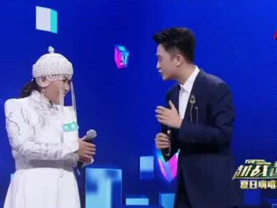 杨帆学说蒙古语“我爱你” 幽默互动嗨翻全#主持人#幽默@抖音小助手