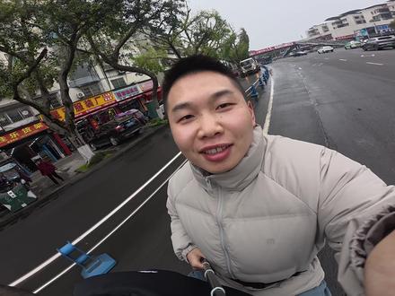 【嘎嘎嘎,提凯越450rr曼岛二代啦】 #小车神