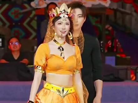 等了好久的彩蛋舞蹈终于等到啦!万能瑶带来了超期待的《天竺少女》~#ai瑶瑶#龙浩天#天竺少女#彩蛋#直播录屏分享