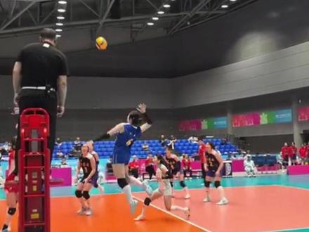 厉害了包一中的姑娘们!#全运会 #包头 #女排