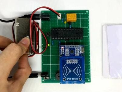 【00042A】基于51单片机门禁系统实物作品演示,RFID门禁卡解锁开锁。#51单片机编程 #单片机毕设 #单片机定制开发 #单片机代做 #51单片机