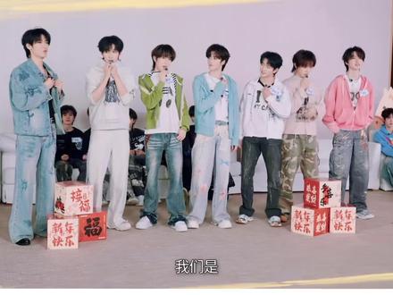 看似剪了一个合集,实则想再回味一遍🥰好甜吧我不行了
#杰丞 #TF家族族综 #橹穆 #271199 #lm