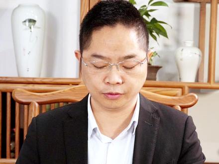 为什么有红心蛋呢?红心鸡蛋是不是就是添加了色素的?让我们来揭秘吧!#红心鸡蛋 #涨知识 #鸡蛋 #鸡蛋科普