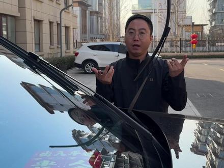 理想汽车如何更换雨刮器的保姆级教程来了! 自己换轻松省下几百块,雨刮器刮不干净有异响就可以直换了#理想汽车 #理想l6 #理想l7 #理想l8 #理想l9