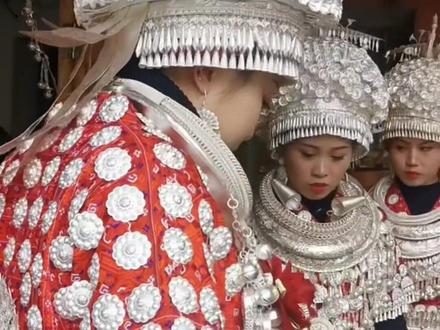 贵州苗族银盛装嫁衣到底多少米?#苗家姑娘 #苗族盛装 #民族特色民族文化 #贵州苗族