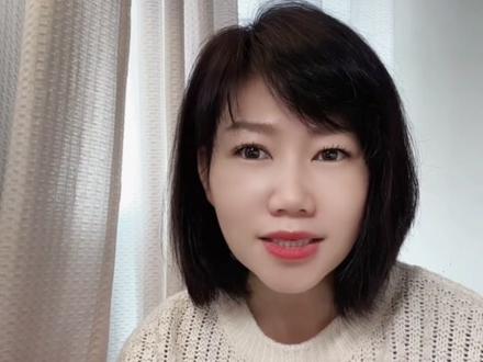 场子姐发声更扎心的细节全爆了! 300万人怒撕!场子姐远嫁20年一夜白头,小三开瑜伽馆风光过生日,更多扎心细节!数据揭露远嫁有多坑!#原配控告小三重婚案当事人发声 #场子姐 #远嫁 #中年夫妻 #女性成长