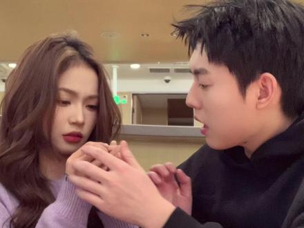 差点忘了他是恋爱脑哈哈哈哈哈哈哈 #恋爱日常