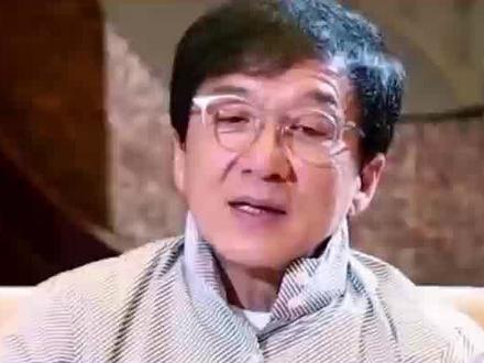 成龙大哥的告别曲,让人心潮澎湃!🎬🎶2025影娱大赏,精彩不容错过!#2025影娱年终大赏 #2025年度影娱热点