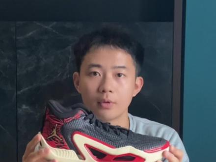 塔图姆一代实战测评,尺码选择问题应有尽有#哎呦喂你鞋真好看 #球鞋 #球鞋测评 #塔图姆一代