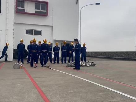 人生的旅程就是这样,用大把时间迷茫,在几个瞬间成长