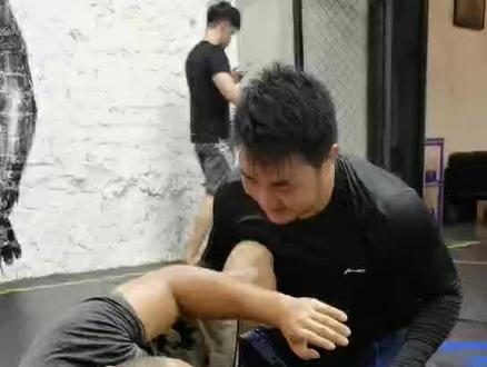 柔术日志!紧身衣?丝袜?上位过腿?骑乘降服?