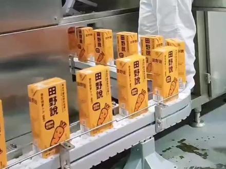 一升利乐包灌装机 #生产车间现场