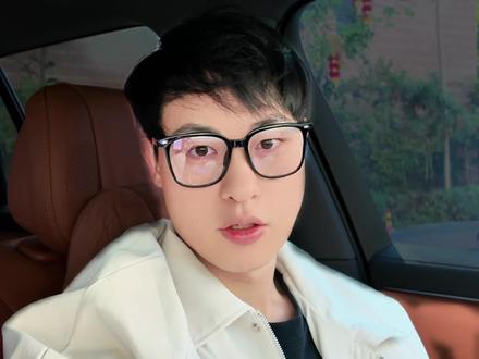 荣耀防窥屏还能这么玩!隐私安全稳稳拿捏! #荣耀MagicV6 #手机使用技巧