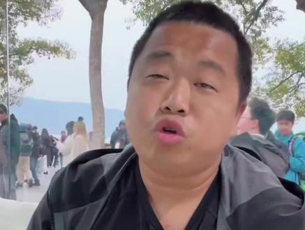 继续探索世界#蓝战非 #蓝战非治愈时刻 #蓝战非探索地球 #蓝胖子旅行 #蓝战非穿人字拖溜达到西湖了 @蓝胖子旅行 @蓝战非