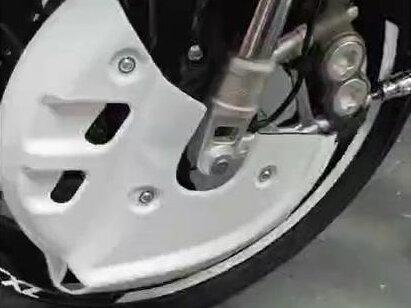 张雪500rr刹车保护罩安装教程#张雪500rr #张雪500rr改装