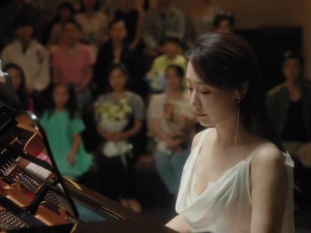 《亦舞之城》大结局,谭思婷冯睿一家人其乐融融