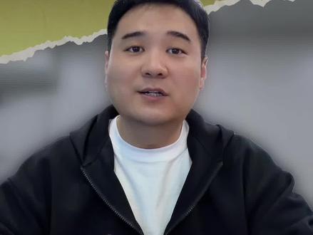 松岛辉空心态崩了!球拍一扔,黄牌警告!回顾他的“黑历史”,锤台子、踢球、黑脸、掩面痛哭都是常规操作。松岛辉空的情绪失控,到底是年轻人的血性还是对赛场和对手的不尊重?#澳门世界杯 #松岛辉空 #乒乓球 #竞技体育