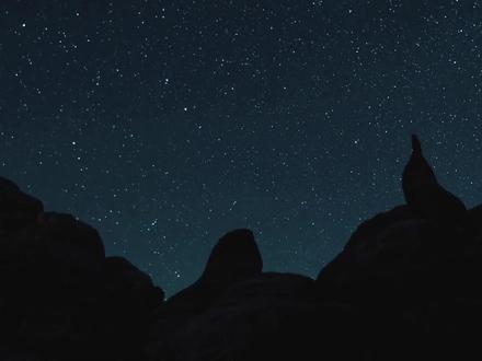 人类通过肉眼可见的四个河外星系,最远距离地球约300万光年外! #银河 #银河系 #宇宙 #星系 #仙女座星系