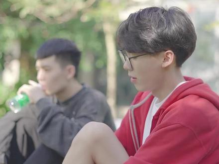 做人不要太攀比,要比就比...