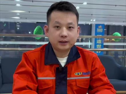 各位车主看过来!智能钥匙没电不用慌,自己动手两分钟搞定!#吉利汽车 #用车小知识