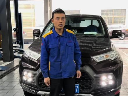 江铃域虎7加油门发动机异响。