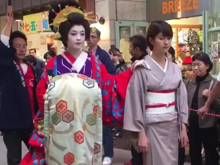 实拍日本花魁游街 #日本花魁 #花魁