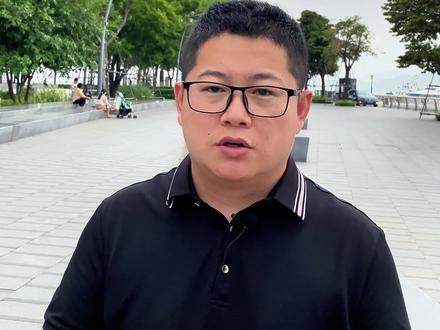 10秒记单词 grad表示迈步 等级#王建伟 #王建伟教英语 #暴击单词 #grade #graduate #postgraduate #gradual #词根词缀 #单词速记 #专升本英语 #成人自考英语二 #公共英语三级 #学位英语 #四六级 #考研英语 #同等学力申硕英语 #雅思托福 @DOU+小助手 @热点小助手 @抖音小助手