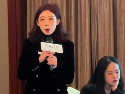 存续是/不是人类的最高价值(正方)
一场小有遗憾但是打的很漂亮的比赛
#辩论 #辩论赛 #重庆大学辩论队 #陈词 #存续是不是人类的最高价值