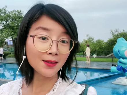 亚运会射灯秀和钱江新城灯光秀出行攻略,每天18:30直播,记得关注点赞来我直播间观看…#杭州亚运会 #钱江新城灯光秀 #城市阳台灯光秀 #诗画江南活力浙江迎亚运 #亚运会 @西湖振振和小丽 @DOU+小助手
