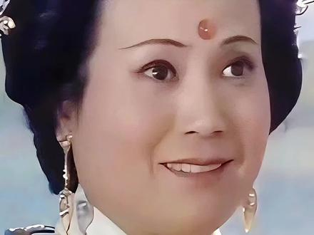 王母娘娘是什么来历?竟然掌管不死药蟠桃,与玉皇大帝平起平坐 #抖音知识年终大赏 #不一样的西游记#王母娘娘#神话故事#西游记@抖音作者助手 @生活服务热点中心 @抖音创作灵感 @抖音小助手
