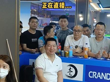 南昌天云大局开火🔥🔥🔥
南昌一哥邓鸿翔vs广西一哥方雄曼
6金6.5,14710×10,比赛奖金10个w正在直播#台球是一种生活 #台球教学 #台球器材 #中式八球 #一杆清台