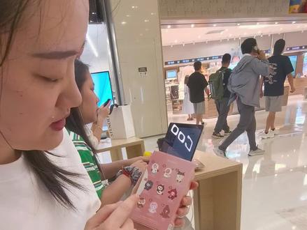 众说周知,人不能两次踏进同一条河流,但是,泡泡玛特盲盒可以四次抽一样的……#泡泡玛特 #泡泡玛特盲盒 #泡泡玛特哭娃 #哭娃
