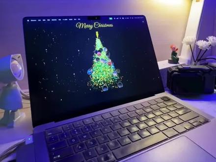 《宝藏代码》gemini3手势交互圣诞树教程,圣诞树代码复制粘贴直接用
#gemini #圣诞树代码 #3d粒子圣诞树 #圣诞节的仪式感 #gemini3