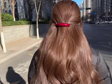 栗子奶茶棕(通勤万能款),掉色过程来啦!
#发色分享#贵阳#发色推荐#显白发色#秋冬发色@抖音小助手