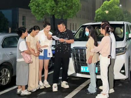 刘招娣包内发现赵铁柱纸条,准备拿刘招娣换回小毅#记录真实生活