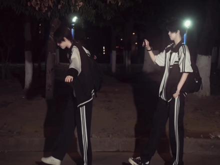 故事开始在最初的那个梦中。 望仔:@何弓玄
📹:@何怀安
#某某#江添 #盛望#添望#ooc致歉