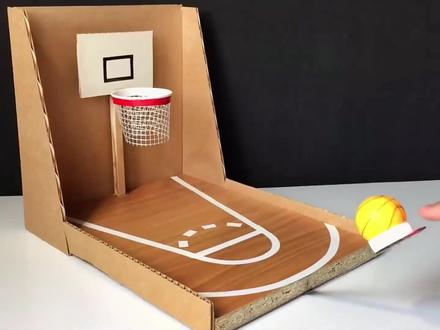 #纸箱玩具 非常简单又好玩的自制纸箱投篮玩具,一看就会,小孩子都爱玩,赶紧来试试吧#亲子手工 #手工diy #自制玩具 #我要上热门🔥