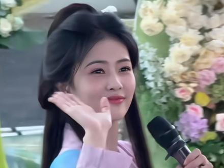 白鹿一定是世界上最宠粉的了吧 #明星娱乐 #白鹿 #语c