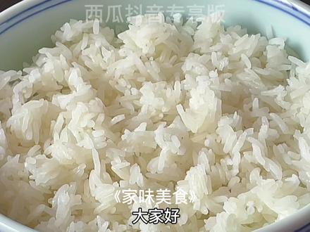 蛋炒饭是先炒蛋还是先炒饭,很多人都搞不清楚,今天教你正确做法