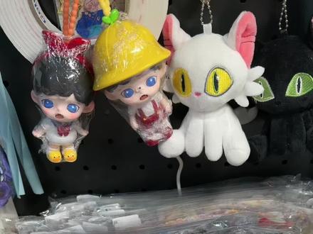 月亮牌牌安装方法放这啦,宝贝们不用担心会掰坏的,可以搭配咱们家试吃条福袋和pvc片一起购买#手工diy #安装教程 #月亮旋转立牌 #手账 #手账拼贴