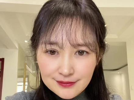 十二年寒窗苦读,迎来最后100天的冲刺,
2026年高考在即,给孩子录了一段高考鼓励视频,祝愿高三所有孩子们旗开得胜、金榜题名! #抖音玩法合伙人计划 #真实生活分享官 #高三百日誓师大会 #高考加油