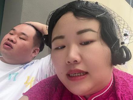 我们单飞的原因只有一种,冷少都有女朋友了,我没人要,我觉得不公平……