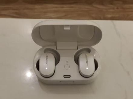 #Bose 无线消噪耳机,如何同时连接两台设备?需要怎样操作才能连接