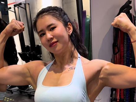 简单版的已经给你们都写在后面了!这次不练不行咯! #青年创作扶持计划 #运动帮帮团 #hyrox #健身小白必看经验 #交出你的健身作业