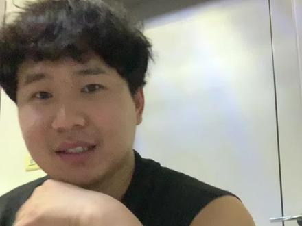 这位叔叔真的很过分唉#健身 #健身 #网恋
